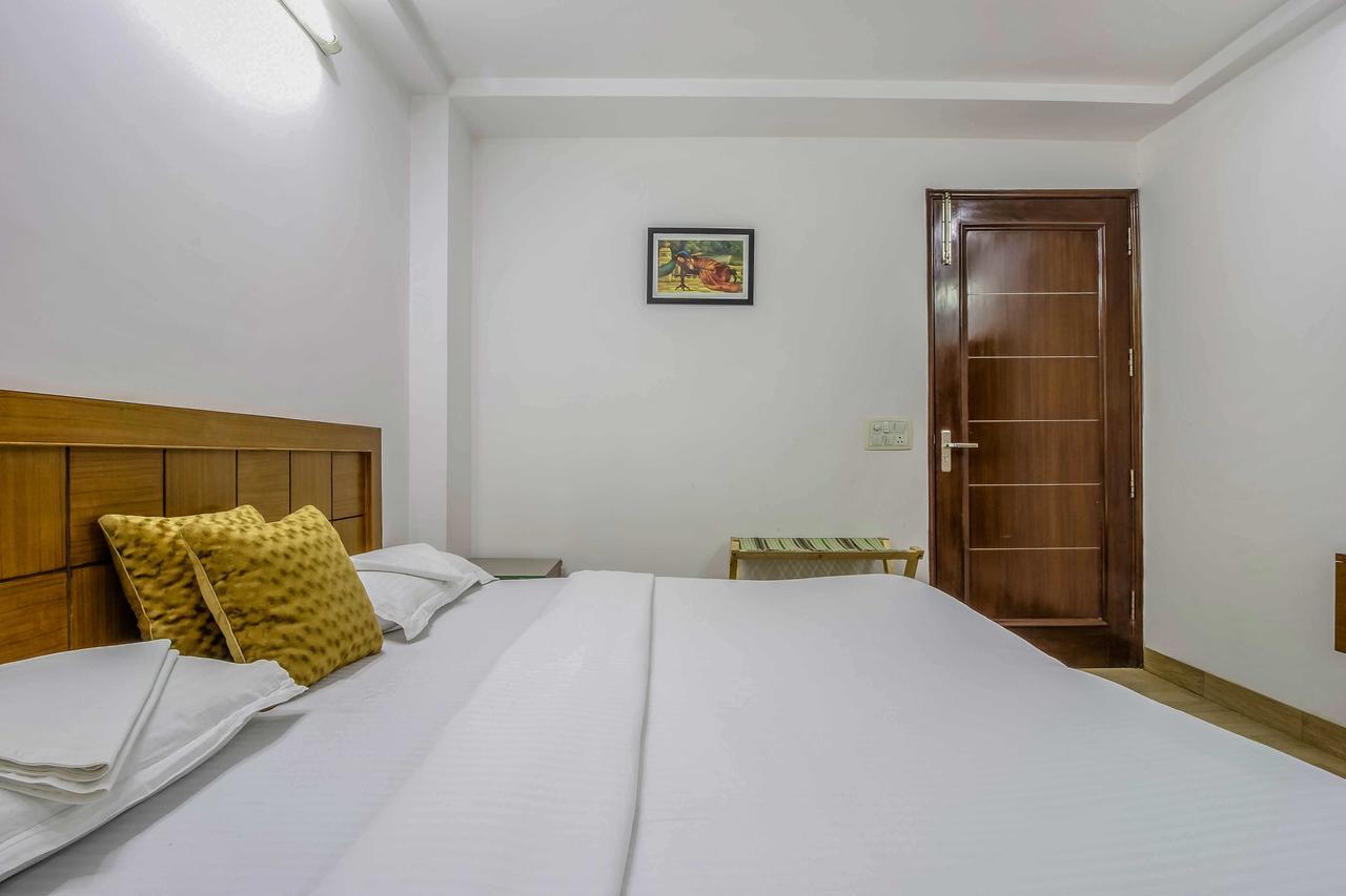 New India Home Stay New Delhi Buitenkant foto