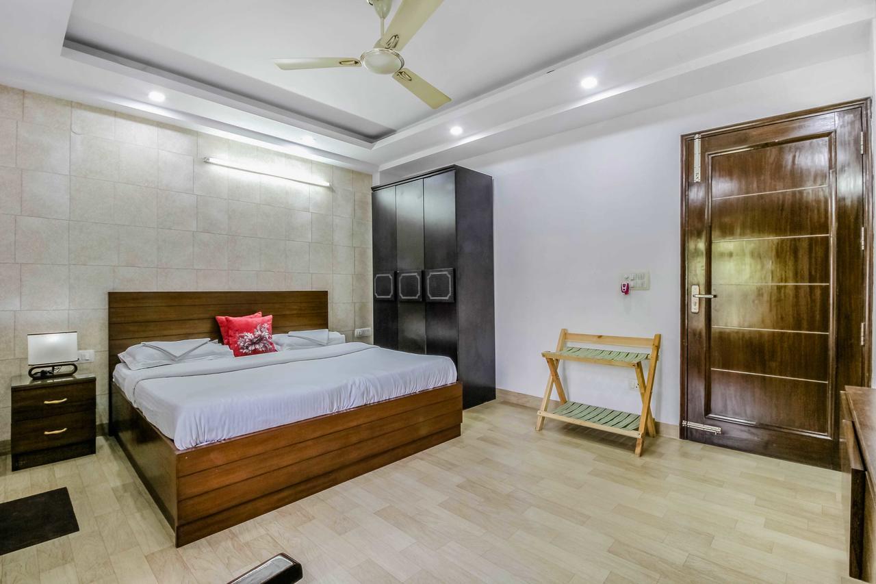 New India Home Stay New Delhi Buitenkant foto